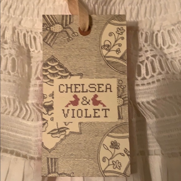 17. Chelsea and Violet White Lace Skirt - Picture 7 of 10